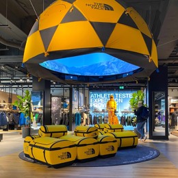 Welcoming @thenorthface to Walmar House, Regent Street 🥳

After operating successfully in the Grade II Listed building since 2015, they now occupy 10,000 sq ft across the ground and basement levels.

This expansion means a 33% increase in retail space, making it their largest store in EMEA.

“Experiential, engaging and interactive. Everything a retail space should be.” Well put Sarah 👏